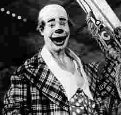 Joe E. Brown in The Circus Clown